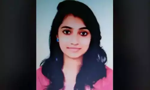 കോതമംഗലം കൊലപാതകം; മരിച്ച രാഖില്‍ സംഭവസ്ഥലത്തിന് സമീപം താമസിച്ചിരുന്നതായി പോലീസ്