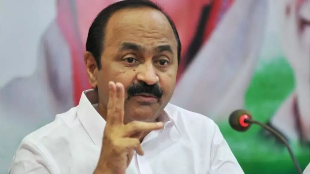 കരുവന്നൂർ സഹകരണ ബാങ്ക് തട്ടിപ്പ്: സിബിഐ അന്വേഷണം ആവശ്യപ്പെട്ട് പ്രതിപക്ഷം