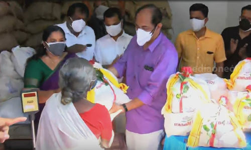 ഓണക്കിറ്റ് വിതരണം തിങ്കളാഴ്ച മുതല്‍; മൂന്നിനം പായസമുള്‍പ്പെടെ 15 ഇനം സാധനങ്ങള്‍