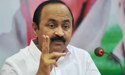 കരുവന്നൂർ സഹകരണ ബാങ്ക് തട്ടിപ്പ്: സിബിഐ അന്വേഷണം ആവശ്യപ്പെട്ട് പ്രതിപക്ഷം