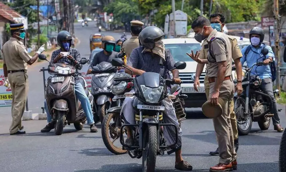 കോവിഡ് നിയന്ത്രണങ്ങൾ പൊളിച്ചെഴുതുന്നു; പുതിയ മാർഗനിർദേശങ്ങൾ ഉടന്‍