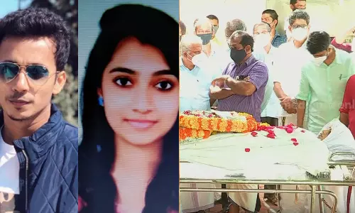 കോതമംഗലം കൊലപാതകത്തിൽ അന്വേഷണം ഊർജിതം: രഖിലിന് തോക്ക് ലഭിച്ചത് ബീഹാറിൽ നിന്നെന്ന് സംശയം കോതമംഗലം കൊലപാതകത്തിൽ അന്വേഷണം ഊർജിതം: രഖിലിന് തോക്ക് ലഭിച്ചത് ബീഹാറിൽ നിന്നെന്ന് സംശയം