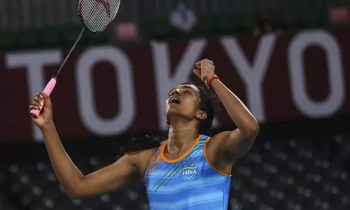 ടോക്യോയില് വെങ്കലത്തിളക്കമായി സിന്ധു ടോക്യോയില് വെങ്കലത്തിളക്കമായി സിന്ധു