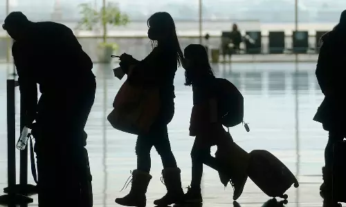 രണ്ടു ലക്ഷത്തിലേറെ രൂപ നല്‍കിയിട്ടും സൗദിയിലേക്ക് മടങ്ങുന്ന പ്രവാസികളെ വഞ്ചിച്ച് ട്രാവല്‍ ഏജന്‍സികള്‍