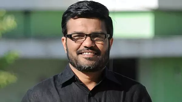 ഇലക്ട്രിസിറ്റി മന്ത്രിയുടെ മലയാളമെന്ത്?; ശരിയായ പ്രയോഗം ചൂണ്ടിക്കാട്ടി സ്പീക്കര് ഇലക്ട്രിസിറ്റി മന്ത്രിയുടെ മലയാളമെന്ത്?; ശരിയായ പ്രയോഗം ചൂണ്ടിക്കാട്ടി സ്പീക്കര്