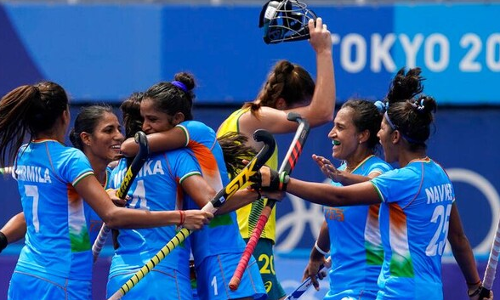 ടോകിയോ ഒളിമ്പിക്‌സ്: ആസ്‌ട്രേലിയയെ അട്ടിമറിച്ച് ഇന്ത്യയുടെ വനിതാ ഹോക്കി ടീം സെമിയിൽ