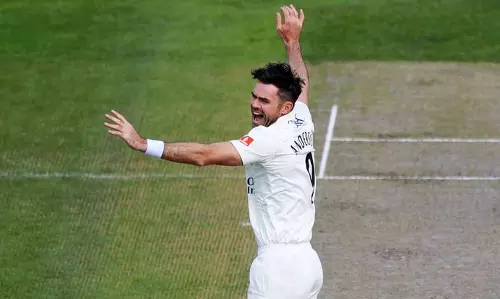 പിച്ചിൽ അൽപ്പം പുല്ലുണ്ടായാലും ഇന്ത്യ  പരാതി പറയുമെന്ന് തോന്നുന്നില്ല: ജയിംസ് ആൻഡേഴ്‌സൺ