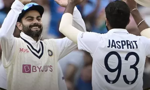 ഇംഗ്ലണ്ടിനെ എറിഞ്ഞിട്ട് ഇന്ത്യ: 183ന് എല്ലാവരും പുറത്ത് ഇംഗ്ലണ്ടിനെ എറിഞ്ഞിട്ട് ഇന്ത്യ: 183ന് എല്ലാവരും പുറത്ത്