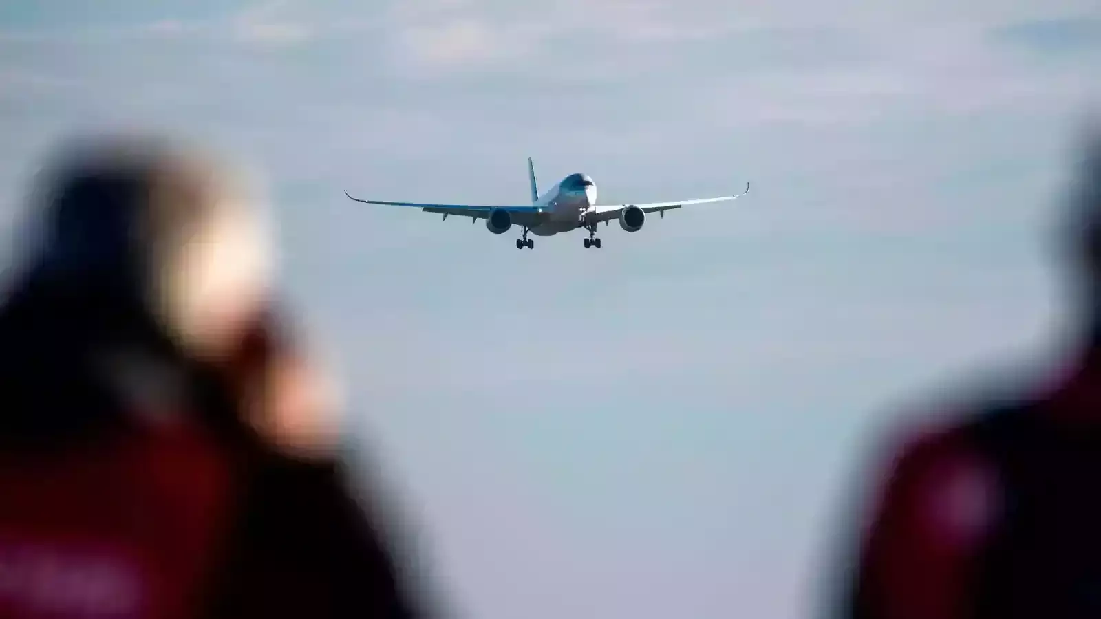 യുഎഇ യാത്രാ ഇളവ് ഇന്ന് മുതല്: കാത്തുനില്ക്കുന്നത് ആയിരങ്ങൾ, അനുമതി യുഎഇയില് നിന്ന് വാക്സിനെടുത്തവർക്ക് യുഎഇ യാത്രാ ഇളവ് ഇന്ന് മുതല്: കാത്തുനില്ക്കുന്നത് ആയിരങ്ങൾ, അനുമതി യുഎഇയില് നിന്ന് വാക്സിനെടുത്തവർക്ക്