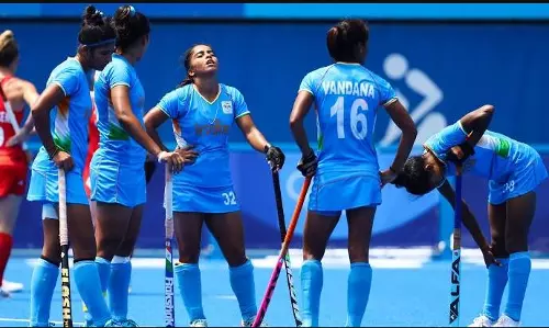 പൊരുതി വീണ് ഇന്ത്യന്‍ വനിതകള്‍; വനിത ഹോക്കിയില്‍ ബ്രിട്ടനോട് പരാജയം