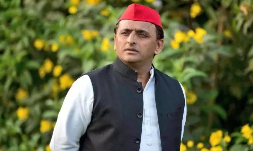 ഇതുവരെ കോവിഡ് വാക്സിനെടുത്തിട്ടില്ലെന്ന് അഖിലേഷ് യാദവ് ഇതുവരെ കോവിഡ് വാക്സിനെടുത്തിട്ടില്ലെന്ന് അഖിലേഷ് യാദവ്