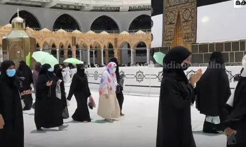 വിദേശികൾക്ക് ഉംറ വിസ അനുവദിച്ചു തുടങ്ങി: ഇന്ത്യക്കാർക്ക് അനുമതിയില്ല വിദേശികൾക്ക് ഉംറ വിസ അനുവദിച്ചു തുടങ്ങി: ഇന്ത്യക്കാർക്ക് അനുമതിയില്ല