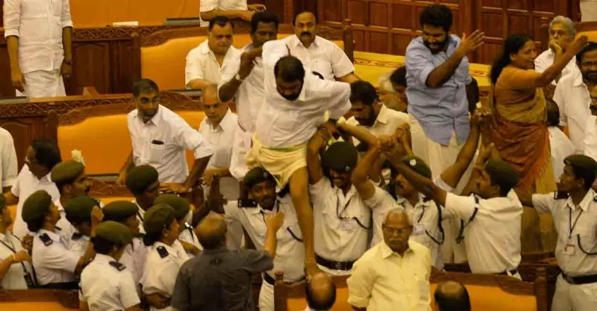 നിയമസഭ കയ്യാങ്കളി കേസ്; തിരുവനന്തപുരം സി.ജെ.എം കോടതി ഇന്ന് പരിഗണിക്കും