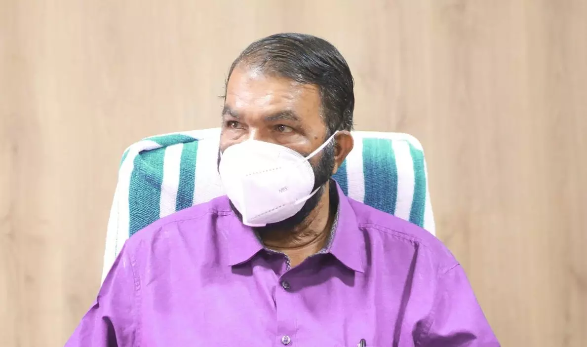 കേന്ദ്രം അനുവദിച്ചാല് സംസ്ഥാനത്തെ സ്കൂളുകൾ ഘട്ടംഘട്ടമായി തുറക്കും: വിദ്യാഭ്യാസ മന്ത്രി കേന്ദ്രം അനുവദിച്ചാല് സംസ്ഥാനത്തെ സ്കൂളുകൾ ഘട്ടംഘട്ടമായി തുറക്കും: വിദ്യാഭ്യാസ മന്ത്രി