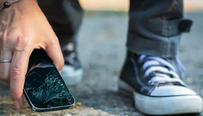 മികച്ച വരുമാനമുള്ള കരിയര്‍ നേടാന്‍ സ്മാര്‍ട്ട് ഫോണ്‍ എഞ്ചിനീയറിംഗ് കോഴ്സുകള്‍