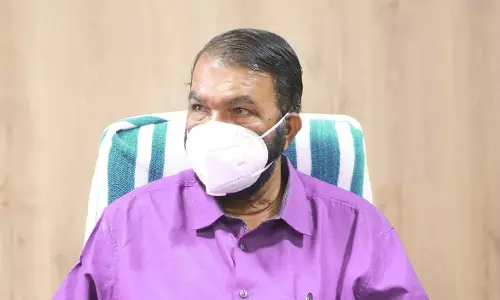 കേന്ദ്രം അനുവദിച്ചാല് സംസ്ഥാനത്തെ സ്കൂളുകൾ ഘട്ടംഘട്ടമായി തുറക്കും: വിദ്യാഭ്യാസ മന്ത്രി കേന്ദ്രം അനുവദിച്ചാല് സംസ്ഥാനത്തെ സ്കൂളുകൾ ഘട്ടംഘട്ടമായി തുറക്കും: വിദ്യാഭ്യാസ മന്ത്രി