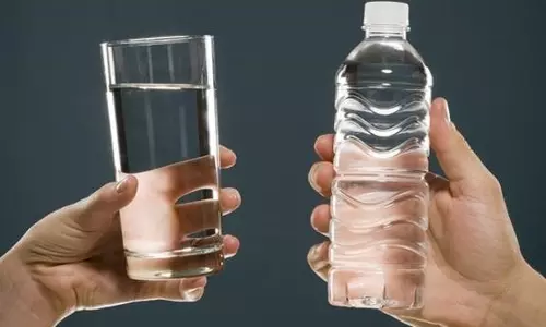 കുപ്പിവെള്ളം സ്ഥിരമായി കുടിക്കുന്നവരാണോ നിങ്ങള്‍? സൃഷ്ടിക്കുന്നത് 3500 മടങ്ങ് പാരിസ്ഥിതിക ആഘാതം