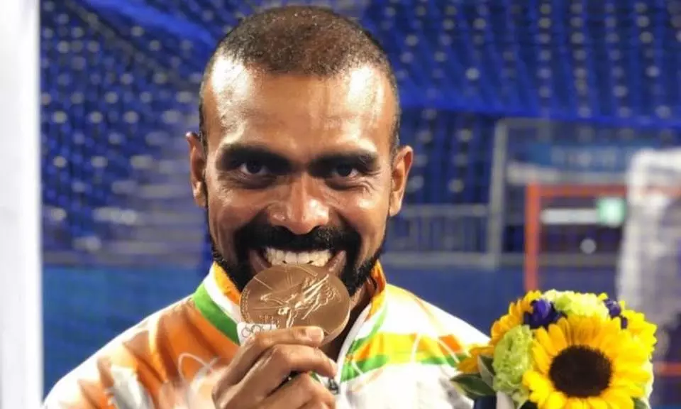 ഒളിമ്പിക് ഹീറോ ശ്രീജേഷിന് ജന്മനാടിന്‍റെ ഉജ്വല വരവേല്‍പ്പ്