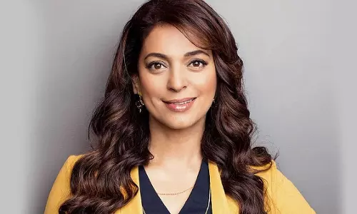 ആ പിഴത്തുക കര്‍ഷകര്‍ പിരിച്ചുനല്‍കാമെന്ന് പറഞ്ഞു, എന്‍റെ കണ്ണുനനഞ്ഞു: 5ജി ഹരജിയെ കുറിച്ച് ജൂഹി ചൗള