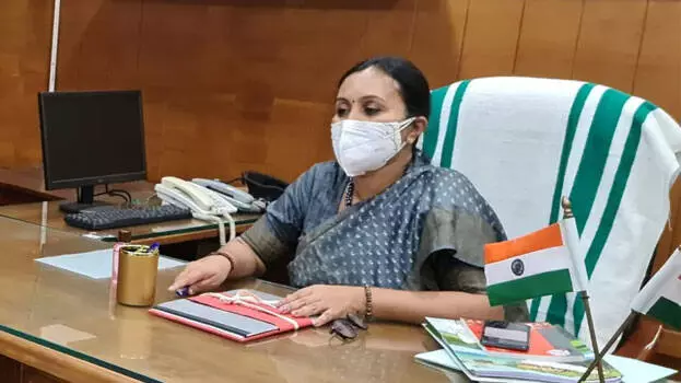 കോവിഡ് പ്രതിരോധം പാളിയിട്ടില്ല; സംസ്ഥാനത്ത് രോഗബാധിതരുടെ എണ്ണം കുറവെന്ന് ആരോഗ്യമന്ത്രി കോവിഡ് പ്രതിരോധം പാളിയിട്ടില്ല; സംസ്ഥാനത്ത് രോഗബാധിതരുടെ എണ്ണം കുറവെന്ന് ആരോഗ്യമന്ത്രി