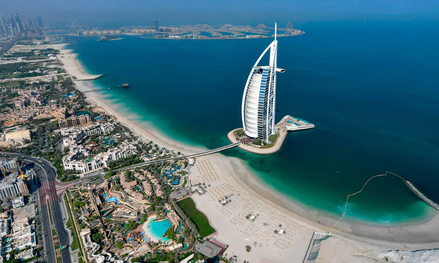 ഇന്ത്യക്കാർക്ക് കീശ കാലിയാവാതെ യാത്ര ചെയ്യാവുന്ന അഞ്ച് രാജ്യങ്ങൾ