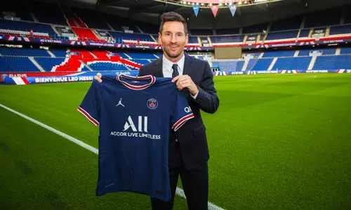 ഇനി ബാഴ്സലോണയാണ് എതിരാളികളായി എത്തുന്നതെങ്കിലോ? മെസി മറുപടി