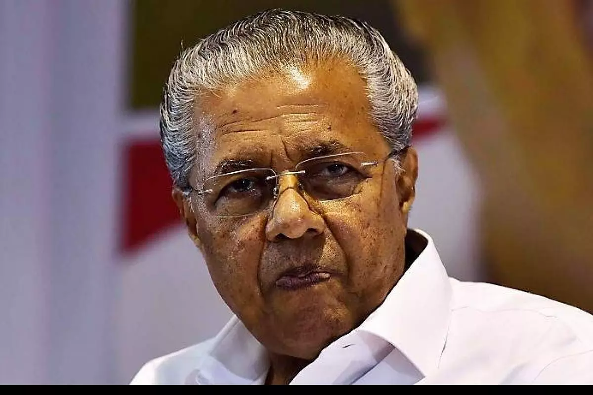 ഡോളര്കടത്ത് കേസ്; മുഖ്യമന്ത്രിക്കെതിരായ മൊഴി സഭയില് അടിയന്തരപ്രമേയമായി അവതരിപ്പിച്ച് പ്രതിപക്ഷം, നോട്ടീസ് തള്ളി സ്പീക്കര് ഡോളര്കടത്ത് കേസ്; മുഖ്യമന്ത്രിക്കെതിരായ മൊഴി സഭയില് അടിയന്തരപ്രമേയമായി അവതരിപ്പിച്ച് പ്രതിപക്ഷം, നോട്ടീസ് തള്ളി സ്പീക്കര്