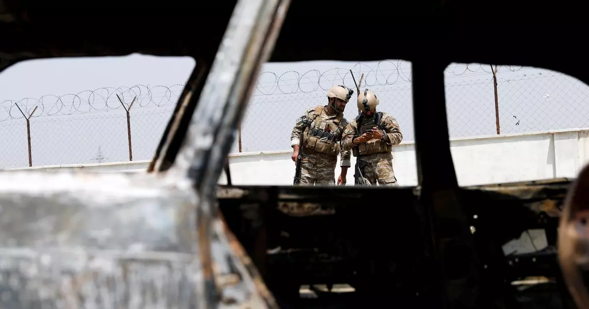 അഫ്ഗാനിസ്ഥാനിൽ ആഭ്യന്തര യുദ്ധം രൂക്ഷം; സർക്കാർ താലിബാന് വഴങ്ങുന്നതായി റിപ്പോർട്ട്