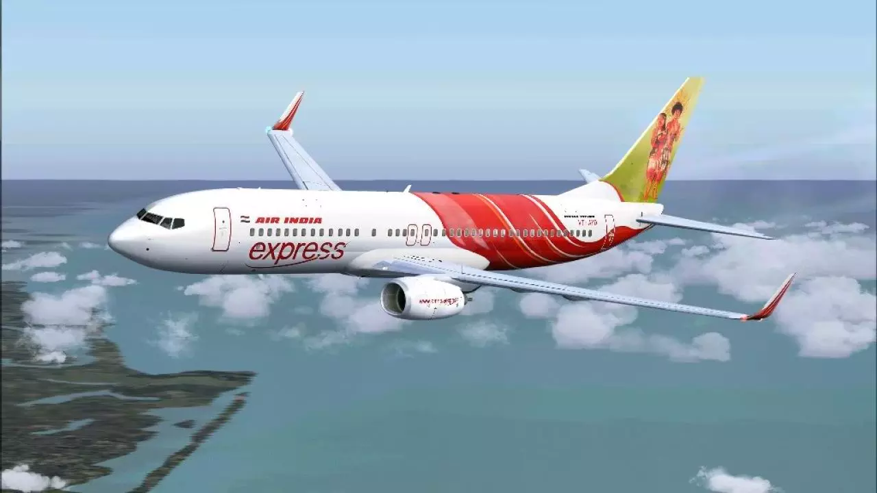 യു.എ.ഇയിലേക്ക് പുറപ്പെടുന്നവര് ആറു മണിക്കൂർ മുമ്പ് വിമാനത്താവളത്തിൽ റിപ്പോർട്ട് ചെയ്യണമെന്ന് എയർ ഇന്ത്യ എക്സ്പ്രസ് യു.എ.ഇയിലേക്ക് പുറപ്പെടുന്നവര് ആറു മണിക്കൂർ മുമ്പ് വിമാനത്താവളത്തിൽ റിപ്പോർട്ട് ചെയ്യണമെന്ന് എയർ ഇന്ത്യ എക്സ്പ്രസ്