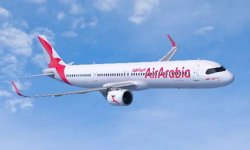 നെടുമ്പാശേരിയില് നിന്ന് ഷാര്ജയിലേക്ക് പുറപ്പെട്ട വിമാനം തിരിച്ചിറക്കി നെടുമ്പാശേരിയില് നിന്ന് ഷാര്ജയിലേക്ക് പുറപ്പെട്ട വിമാനം തിരിച്ചിറക്കി