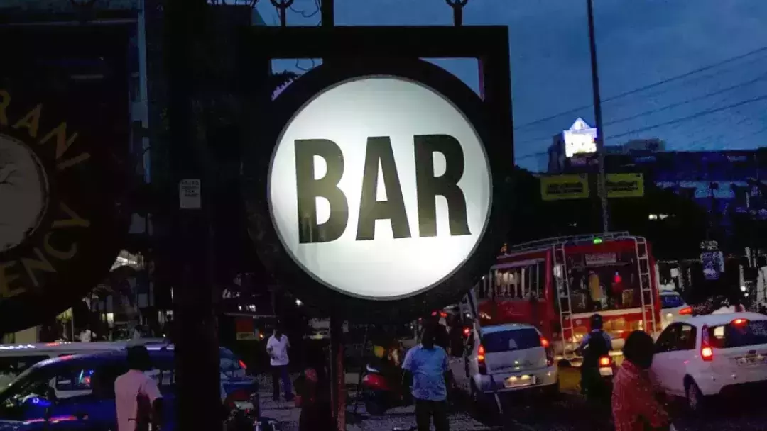 ഓണത്തിരക്ക്: സംസ്ഥാനത്തെ മദ്യശാലകളുടെ പ്രവൃത്തി സമയം കൂട്ടി ഓണത്തിരക്ക്: സംസ്ഥാനത്തെ മദ്യശാലകളുടെ പ്രവൃത്തി സമയം കൂട്ടി