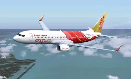 യു.എ.ഇയിലേക്ക് പുറപ്പെടുന്നവര് ആറു മണിക്കൂർ മുമ്പ് വിമാനത്താവളത്തിൽ റിപ്പോർട്ട് ചെയ്യണമെന്ന് എയർ ഇന്ത്യ എക്സ്പ്രസ് യു.എ.ഇയിലേക്ക് പുറപ്പെടുന്നവര് ആറു മണിക്കൂർ മുമ്പ് വിമാനത്താവളത്തിൽ റിപ്പോർട്ട് ചെയ്യണമെന്ന് എയർ ഇന്ത്യ എക്സ്പ്രസ്