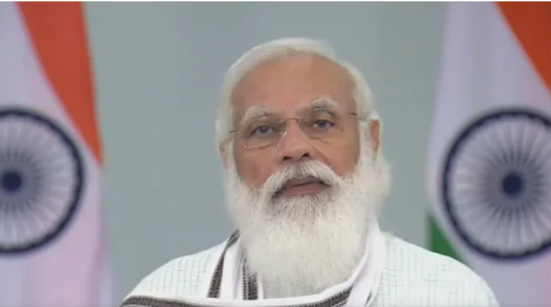 സ്വകാര്യ വാഹനങ്ങള്‍ 20 വര്‍ഷം, വാണിജ്യ വാഹനങ്ങള്‍ 15 വര്‍ഷം നിരത്തിലിറക്കാം;  പൊളിക്കല്‍ നയം പ്രഖ്യാപിച്ച് പ്രധാനമന്ത്രി