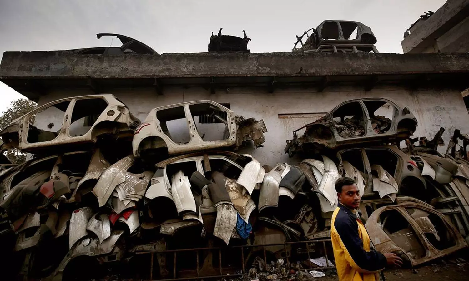 കുത്തകകളെ സഹായിക്കാനാണ് പുതിയ നയം; കേന്ദ്രത്തിന്റെ വാഹനം പൊളിക്കൽ നയത്തിനെതിരേ കേരളം കുത്തകകളെ സഹായിക്കാനാണ് പുതിയ നയം; കേന്ദ്രത്തിന്റെ വാഹനം പൊളിക്കൽ നയത്തിനെതിരേ കേരളം