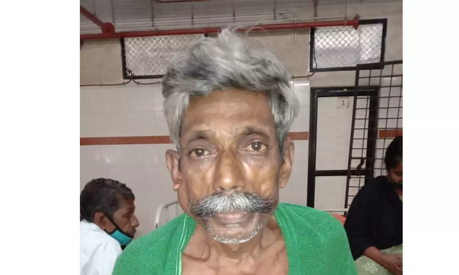 കോവിഡ് രോഗി മരിച്ചിട്ട് രണ്ടു ദിവസം കഴിഞ്ഞിട്ടും ബന്ധുക്കളെ അറിയിച്ചില്ല; ആലപ്പുഴ മെഡിക്കല്‍ കോളജിനെതിരെ ആരോപണം