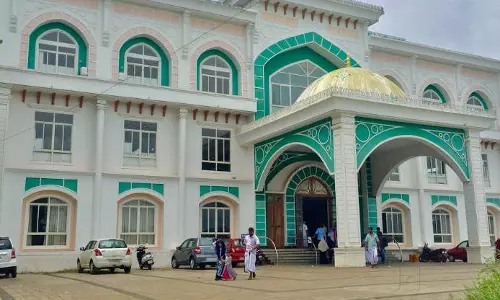 ഐ.എന്‍.എല്ലിനെ ഒഴിവാക്കി സർക്കാർ ഹജജ് കമ്മിറ്റി പുനഃസംഘടിപ്പിച്ചു