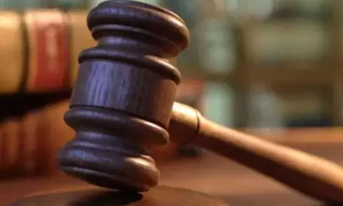 വൈവാഹിക ജീവിതത്തിലെ നിർബന്ധിത ലൈംഗികവേഴ്ച നിയമവിരുദ്ധമായി കാണാനാകില്ല: മുംബൈ കോടതി വൈവാഹിക ജീവിതത്തിലെ നിർബന്ധിത ലൈംഗികവേഴ്ച നിയമവിരുദ്ധമായി കാണാനാകില്ല: മുംബൈ കോടതി