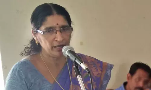 പി.കെ ശ്യാമളയെ അധിക്ഷേപിക്കാന് ശ്രമിച്ച സംഭവം; 17 സി.പി.എം പ്രവര്ത്തകര്ക്കെതിരെ നടപടി പി.കെ ശ്യാമളയെ അധിക്ഷേപിക്കാന് ശ്രമിച്ച സംഭവം; 17 സി.പി.എം പ്രവര്ത്തകര്ക്കെതിരെ നടപടി