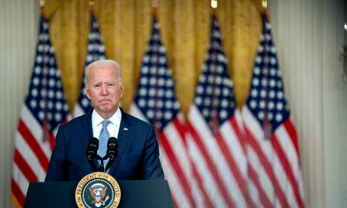 അഫ്ഗാന്‍ പ്രതിസന്ധി ക്ഷണിച്ചു വരുത്തിയത്; ബൈഡനെതിരെ വിമര്‍ശനം ഉയരുന്നു