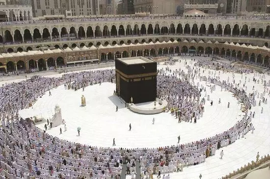 മക്ക ഹറമിലേക്ക് കുട്ടികള്ക്കും പ്രവേശനം നല്കി തുടങ്ങി മക്ക ഹറമിലേക്ക് കുട്ടികള്ക്കും പ്രവേശനം നല്കി തുടങ്ങി