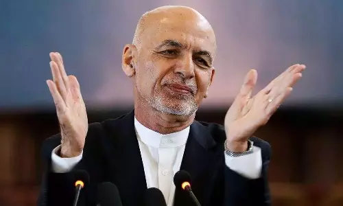 അഫ്ഗാന്‍ വിട്ട അഷ്‌റഫ് ഗനി യു.എ.ഇയില്‍