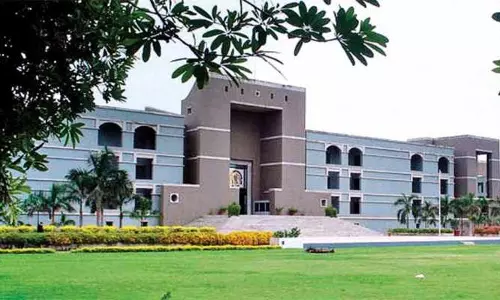 മിശ്രവിവാഹങ്ങളെല്ലാം ലവ് ജിഹാദ് അല്ല; ഗുജറാത്ത് സര്ക്കാരിന്റെ വിവാദ നിയമത്തിലെ ആറ് വകുപ്പുകള് കോടതി റദ്ദാക്കി മിശ്രവിവാഹങ്ങളെല്ലാം ലവ് ജിഹാദ് അല്ല; ഗുജറാത്ത് സര്ക്കാരിന്റെ വിവാദ നിയമത്തിലെ ആറ് വകുപ്പുകള് കോടതി റദ്ദാക്കി