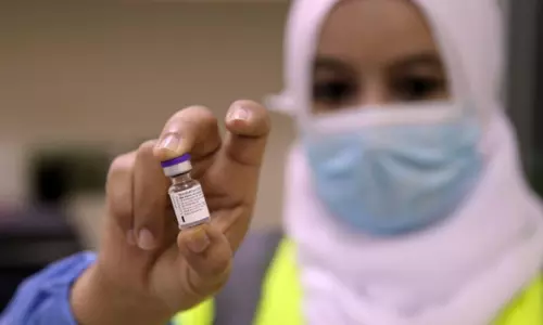 ഒമാന്‍ യാത്രക്കാർക്ക് രണ്ട് ഡോസ് വാക്സിനേഷൻ നിർബന്ധമാക്കി