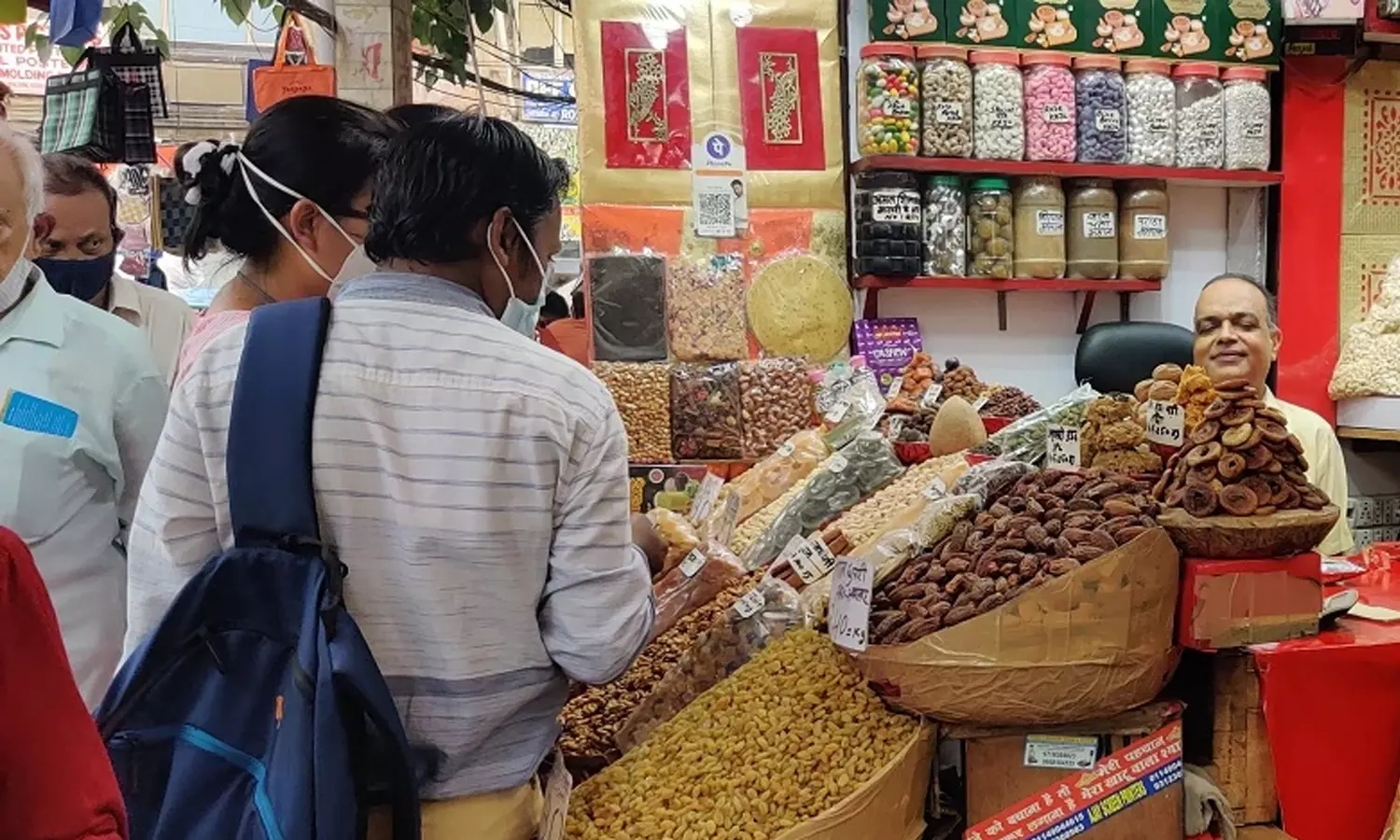 സംഘർഷം അഫ്ഗാനിൽ, വില കൂടിയത് ഇന്ത്യയിൽ; ഇത് ഡ്രൈഫ്രൂട്ടുകളുടെ കഥ