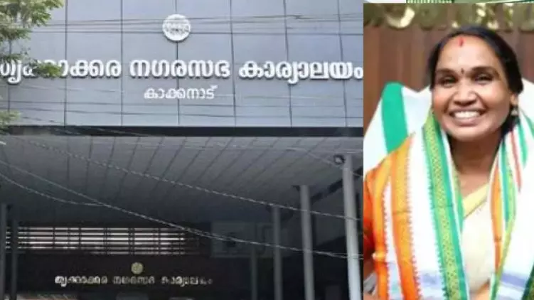 തൃക്കാക്കര നഗരസഭാ കൗൺസിലർമാർക്ക് ഓണക്കോടിക്കൊപ്പം പണം നൽകി; ഫോൺ സംഭാഷണം പുറത്ത്