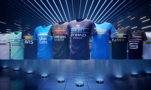 എന്താ വെറൈറ്റിയല്ലേ?  പ്യൂമ കിറ്റിനെതിരെ വ്യാപക വിമര്‍ശനം, ചുംബിക്കാനാകാതെ ഫെനര്‍ബാഷെ താരം