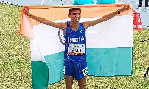 അണ്ടര്‍ 20 ലോക അത്‌ലറ്റിക്‌സ് ചാമ്പ്യന്‍ഷിപ്പില്‍ ഇന്ത്യയുടെ അമിത് ഖത്രിക്ക് വെള്ളി