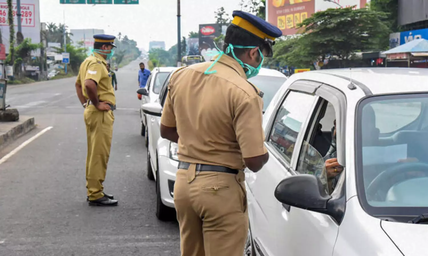 ഓണത്തിന് ശേഷമുള്ള നിയന്ത്രണങ്ങൾ തീരുമാനിക്കാൻ നാളെ അവലോകനയോഗം ഓണത്തിന് ശേഷമുള്ള നിയന്ത്രണങ്ങൾ തീരുമാനിക്കാൻ നാളെ അവലോകനയോഗം