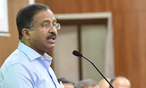 അഫ്ഗാനില്‍ നിന്ന് മടങ്ങാനാഗ്രഹിക്കുന്ന എല്ലാ ഇന്ത്യക്കാരെയും നാട്ടിലെത്തിക്കും: കേന്ദ്രമന്ത്രി വി. മുരളീധരന്‍