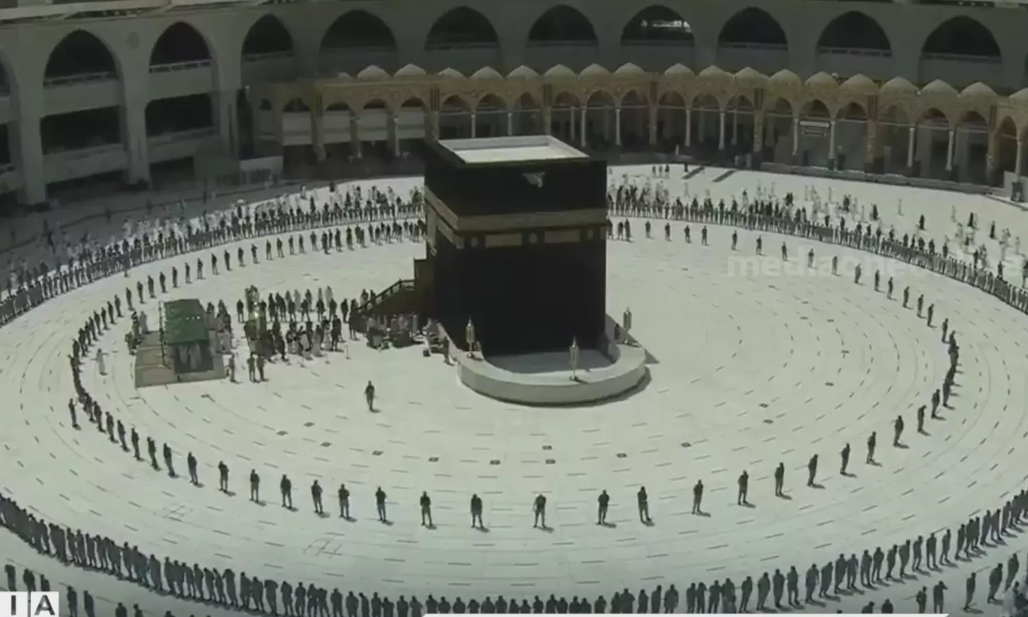 മക്കയിലെ വിശുദ്ധ കഅ്ബ കഴുകൽ ചടങ്ങ് പൂർത്തിയായി